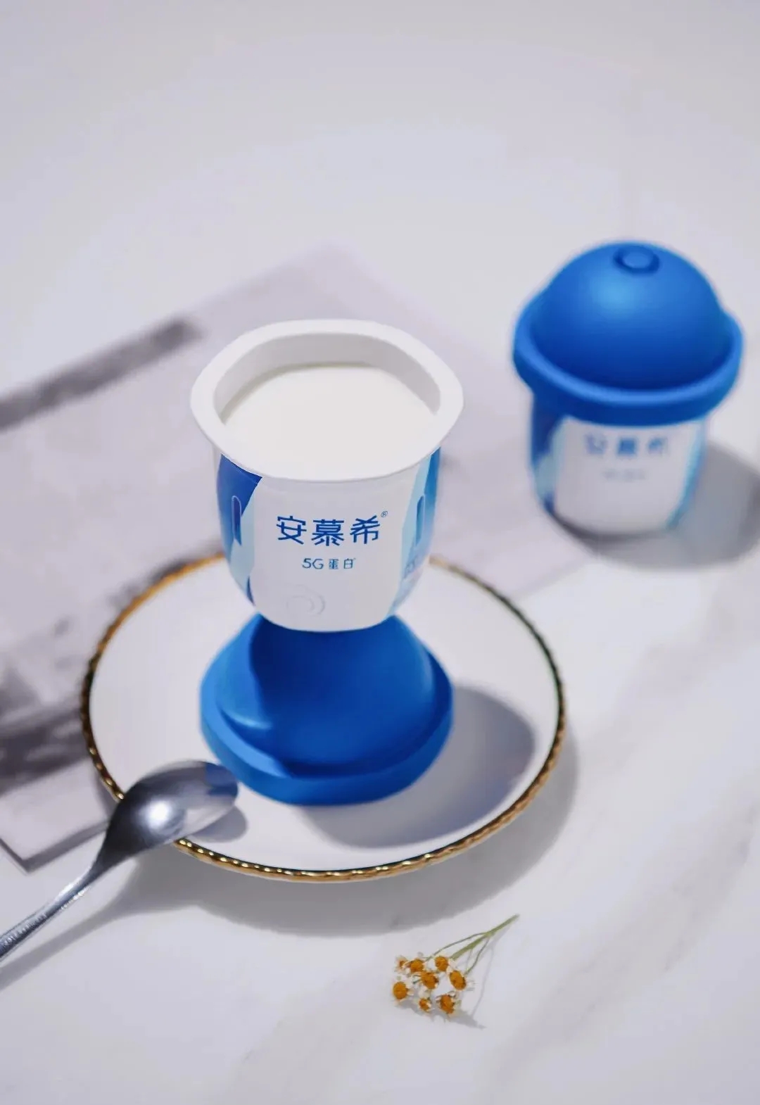 安慕希酸奶新包装,能喝的麻将